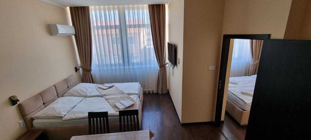 Elite Pension Štúrovo Εξωτερικό φωτογραφία