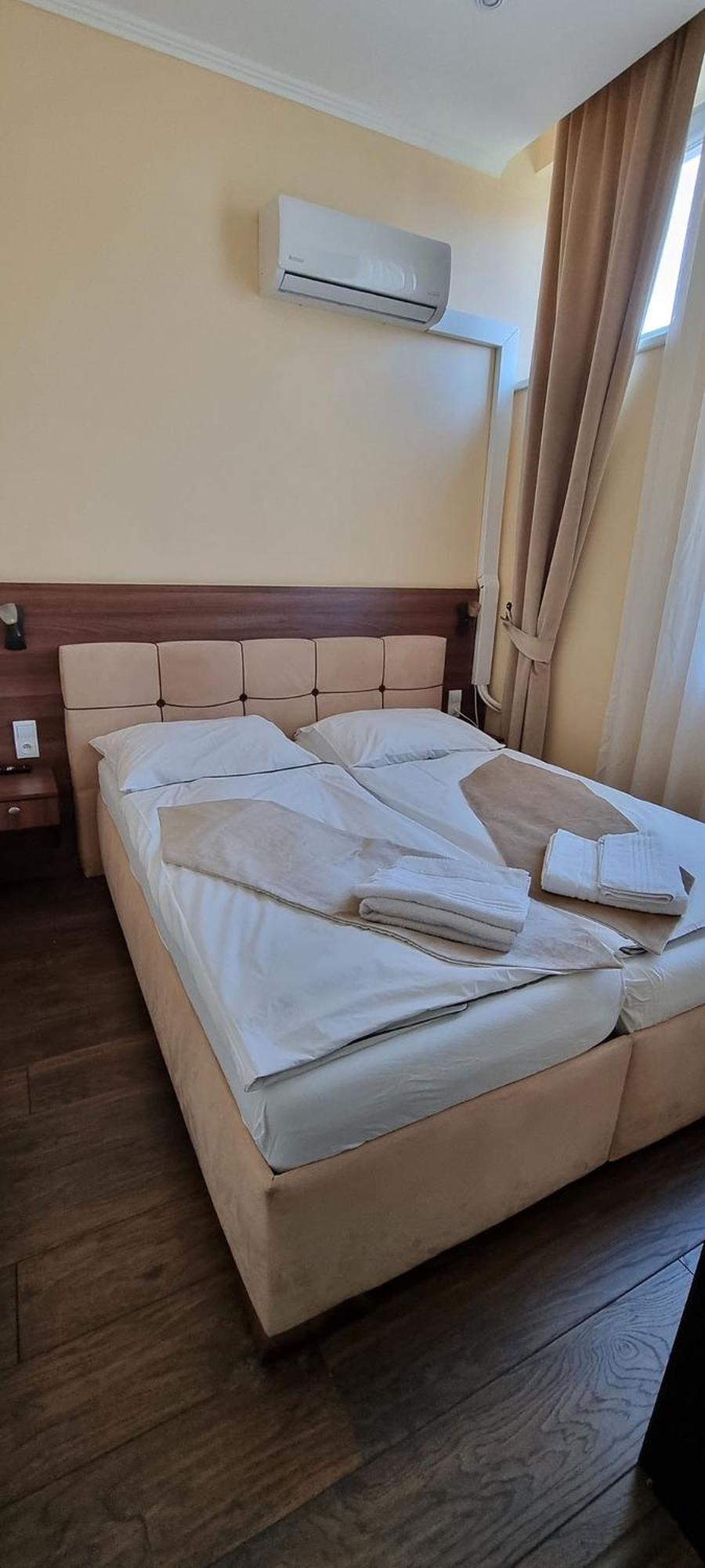 Elite Pension Štúrovo Εξωτερικό φωτογραφία